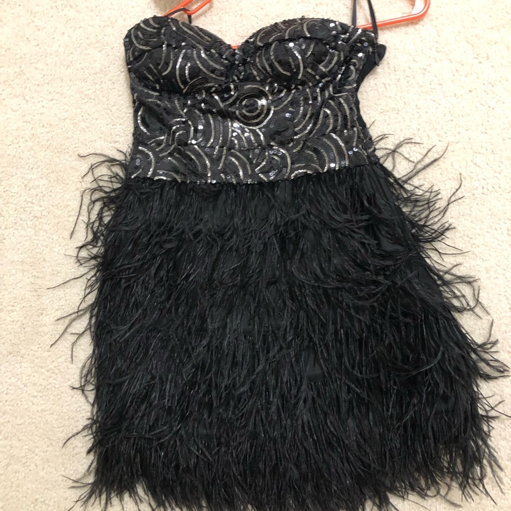 Bebe dress
